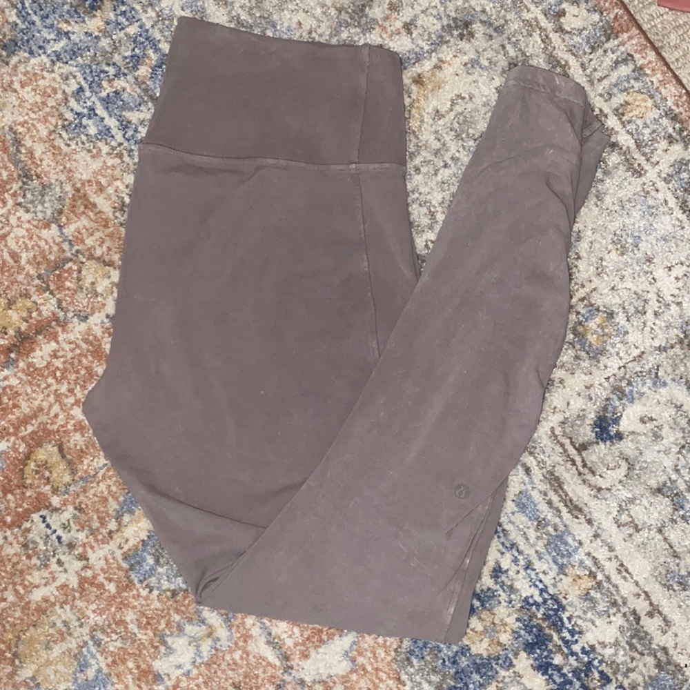 Lululemon leggings